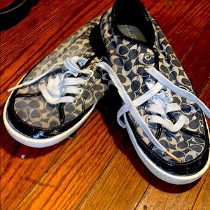 Women’s siz 9 Coach shoes